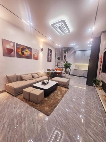Bán nhà Nguyễn Đức Cảnh , Hoàng Mai , 42m2 4T giá bán 8,1 Tỷ